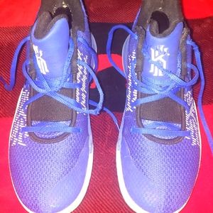 Nike Kyrie Flytrap II Duke size 7.5